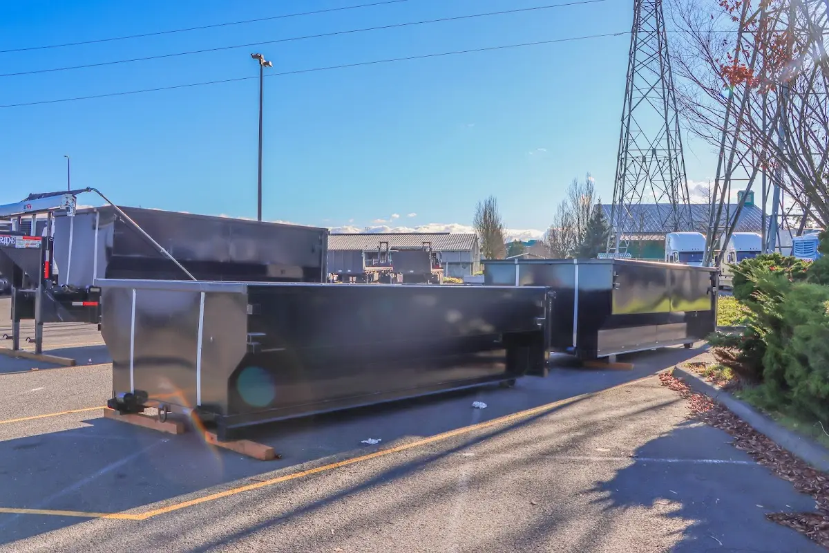 Professional dumpster rental and junk removal service in Alafaya